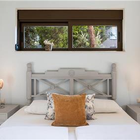 Selection of 4 bedroom villas with pool near Chania, sleeps 8